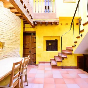 https://casa-en-casco-antiguo.besthotelstoledo.com